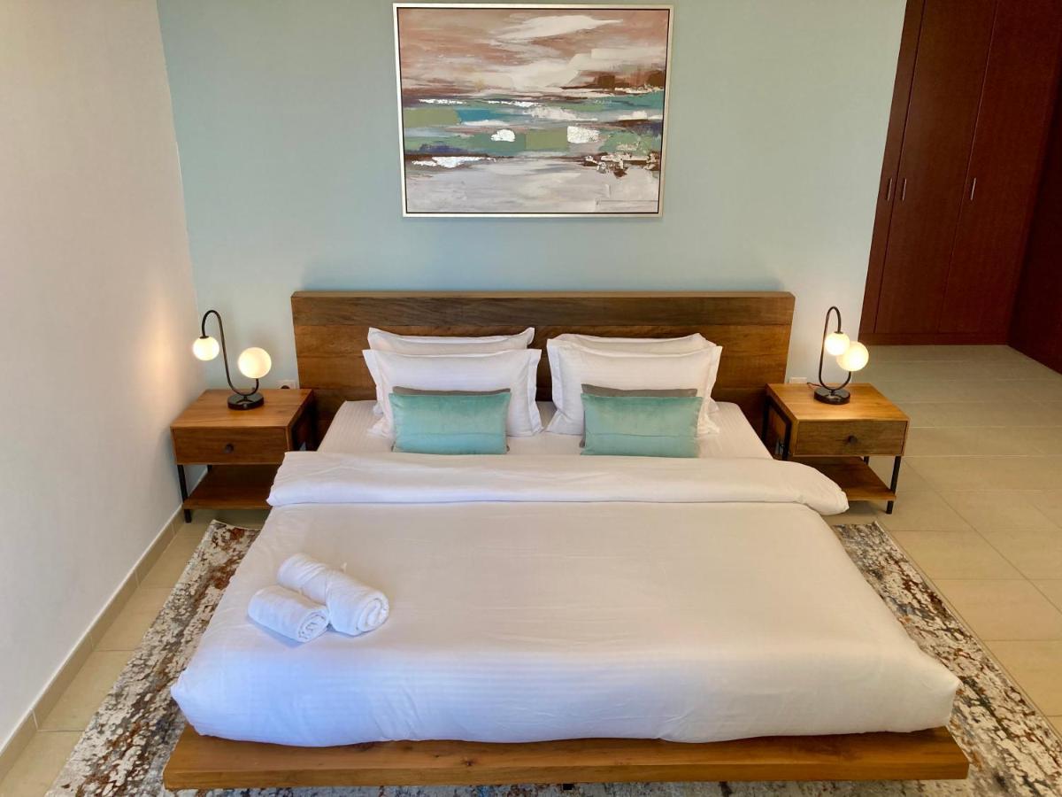 White Sage - Elegant Interior With Incredible Sea And View Apartment Dubai